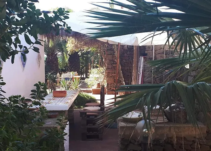 Bouganville- Le casette di Marilena Pantelleria