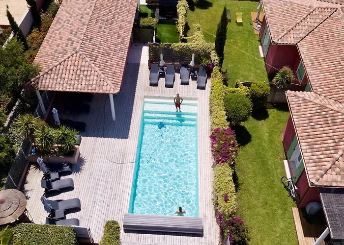 Villas CALA CORSA - 3 chambres piscine partagée chauffée et 4 Chambres piscine privée chauffée - CALA ROSSA Porto-Vecchio - Villas entièrement Climatisées - Internet gratuit