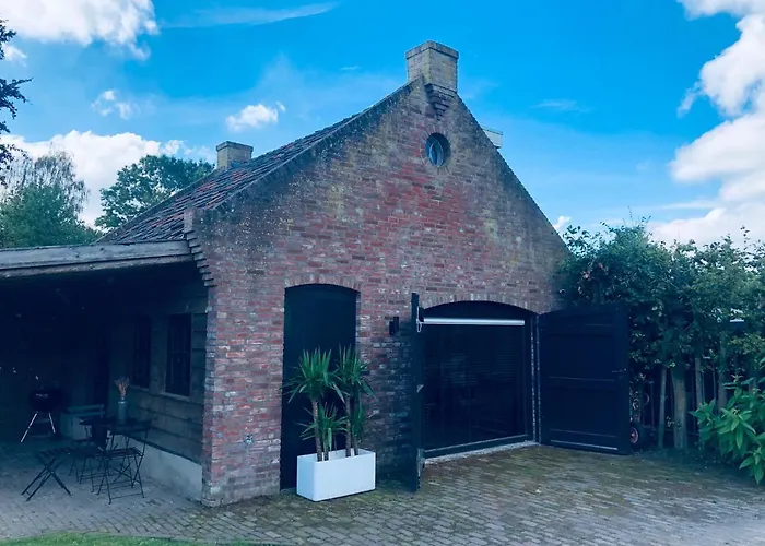 Paradise Garage Hilvarenbeek
