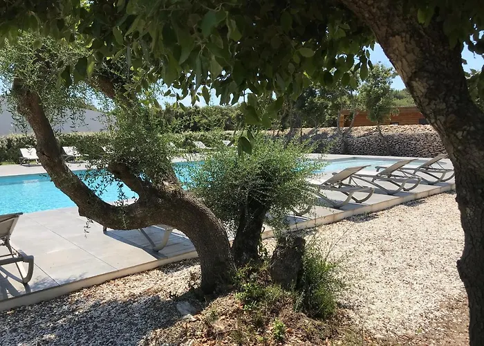 Villa Louise Bonifacio 