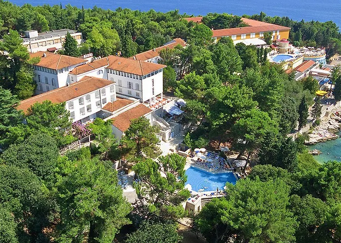 Marina Sunny Hotel By Valamar