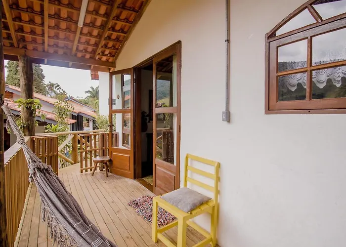 Villa Garibaldi Joanópolis com piscina