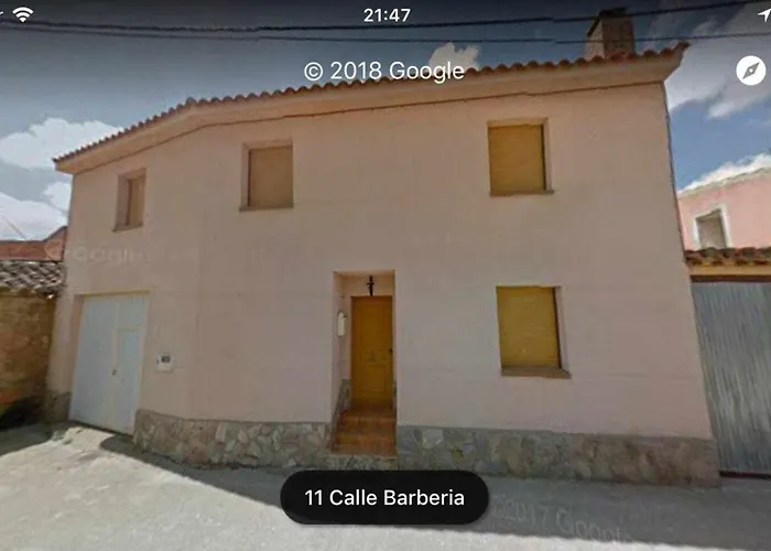 CASA ERNESTO Piscina Climatizada, porche y garaje