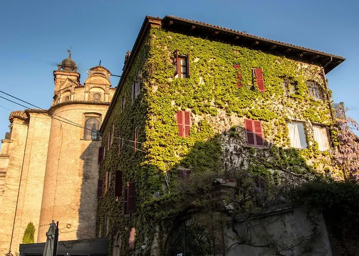 Bed and Breakfast L'Aromatario Neive