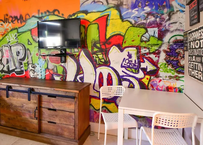 Krymwood Flats Wynwood Apartment Miami