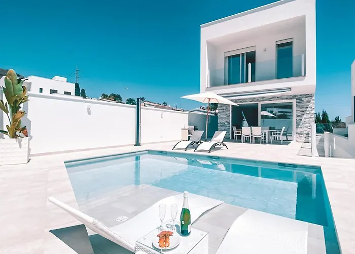 Villa Salsa Nerja con Piscina