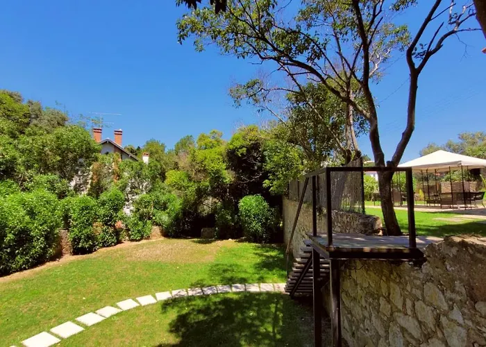 Village Cascais Guest House
