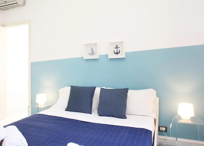BeachSide Rooms&Suites