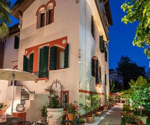 Hotel Villa Stella