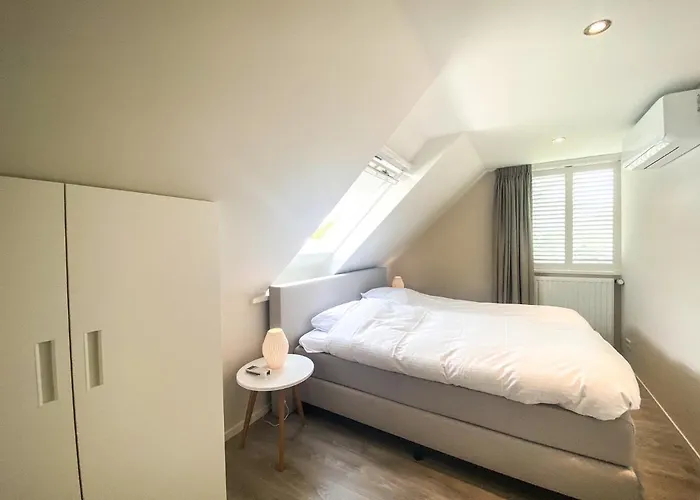 Eikenlaan 8 OK10 Villa Oostkapelle