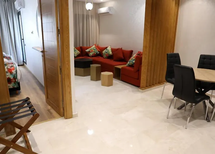 Quiet Hotel