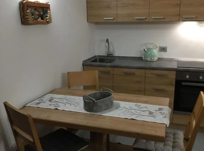 Boutique Il Cervo Suite Apartment Ponte Di Legno