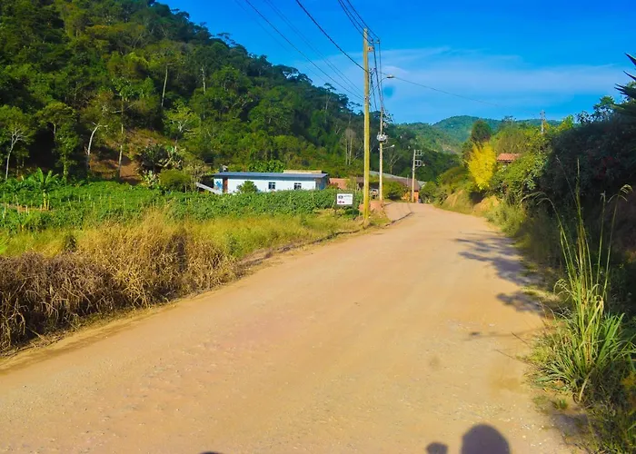 Hotéis com pingue-pongue de Nova Friburgo
