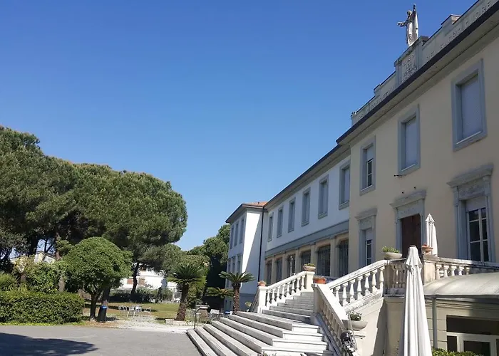 Boutique Casa Per Ferie "Sacro Cuore" Marina di Massa