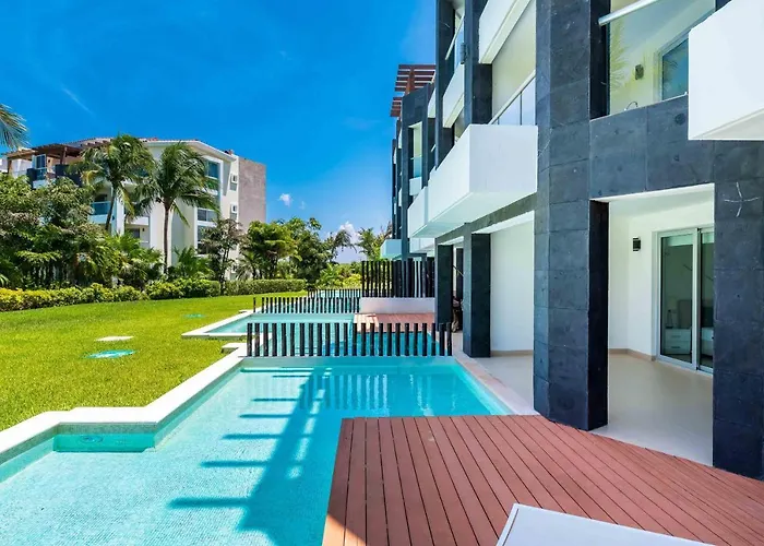 Mareazul Beach Front Condos At playa del Carmen