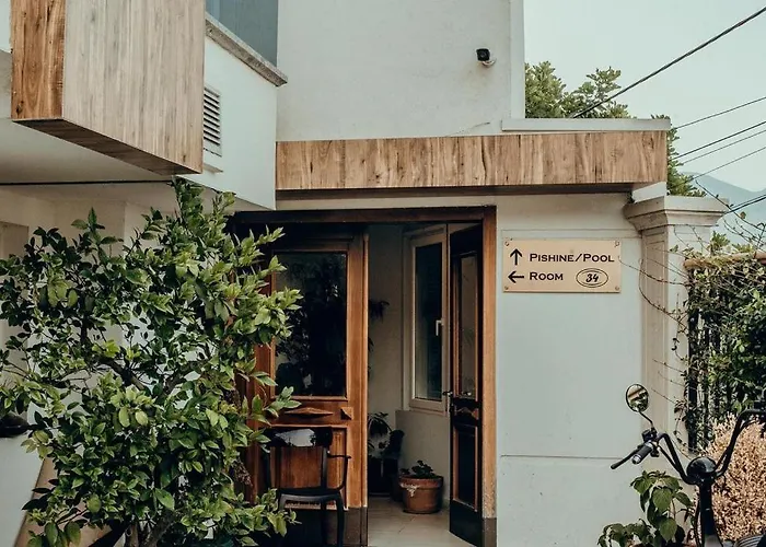 White Dream Hotel