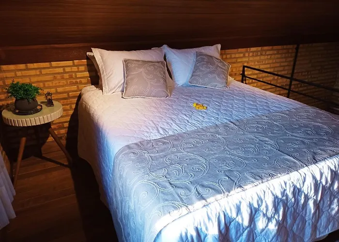 Boutique Recanto da Ruína Pedra Menina