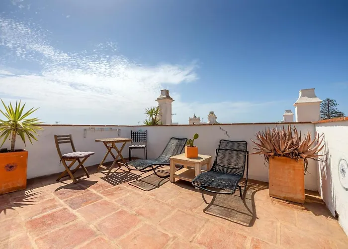 Hotel La Casa De La Favorita Tarifa