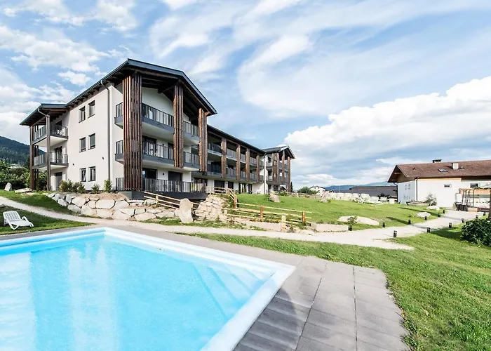 Chalet Kristall - Dolomites Garden Chalet Falzes