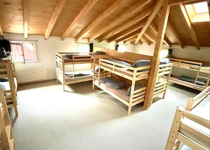 VIVA Hostel