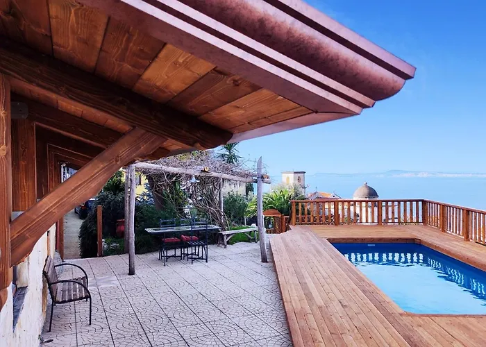 Bed and Breakfast Giardino 21 Marzo Vico Equense