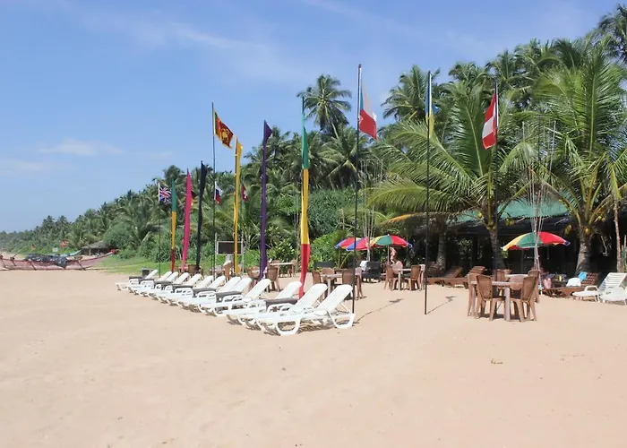 Warahena Beach Hotel Bentota