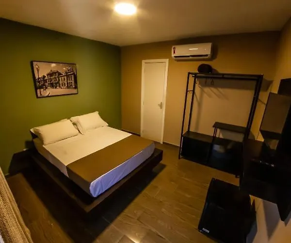 Bonabrigo Hostel&Suítes