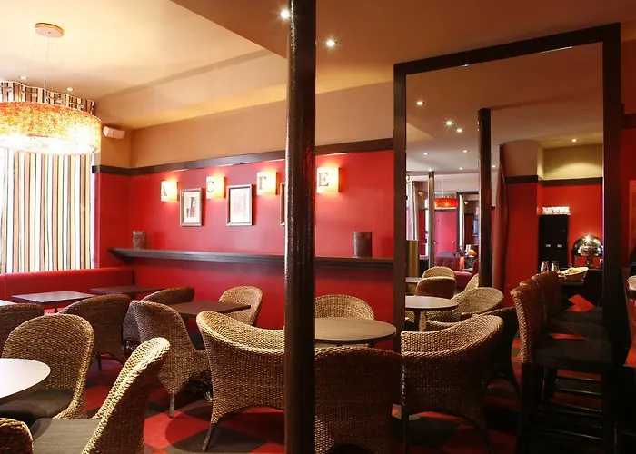Hotel Acte V Paris Avec Terrain de Golf
