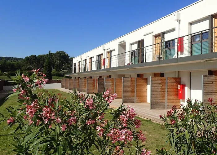 Les Jardins D'Athena