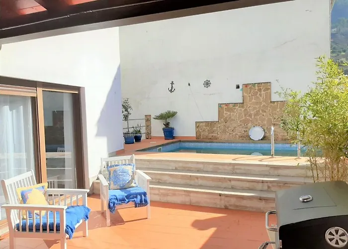 LA CASA DE LA PINTORA DE CAZORLA,ideal para familias y grupos grandes