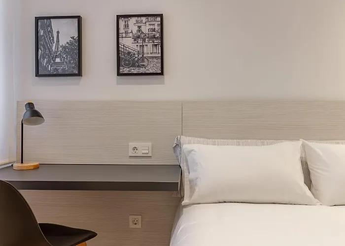 Ah Hostel Room4You Oviedo Vut3026As