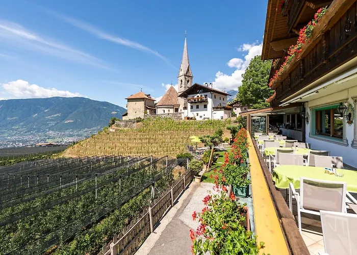 Hotel Moserhof Schenna