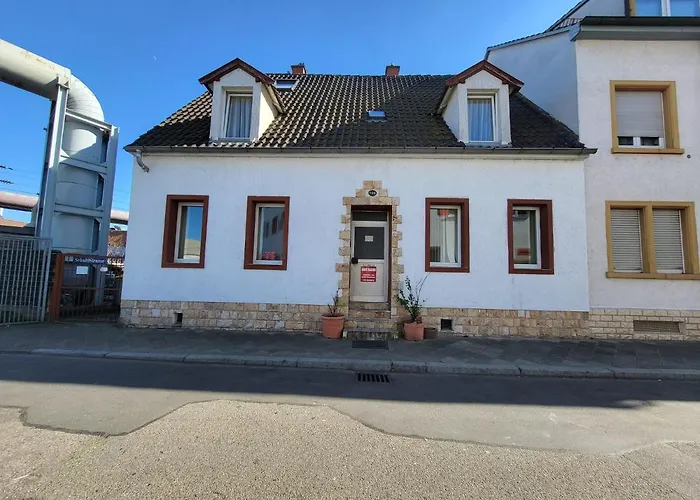 Pension Haus Baron 1 Neckarau