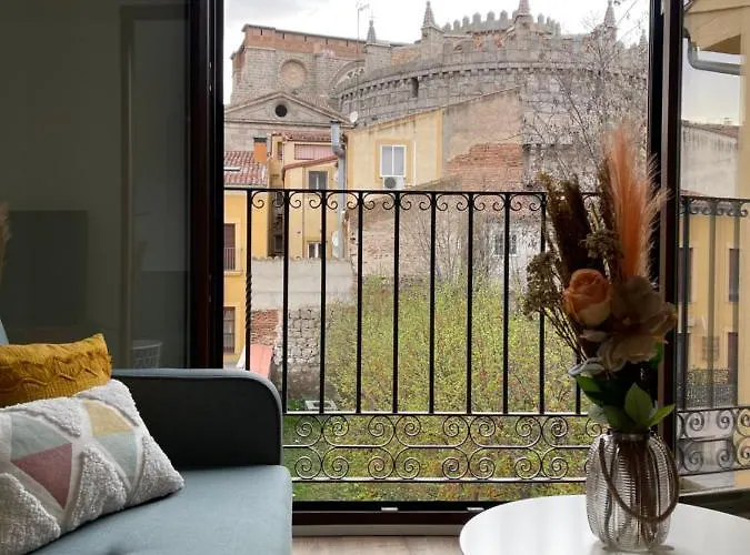 Estrada Suites Ávila