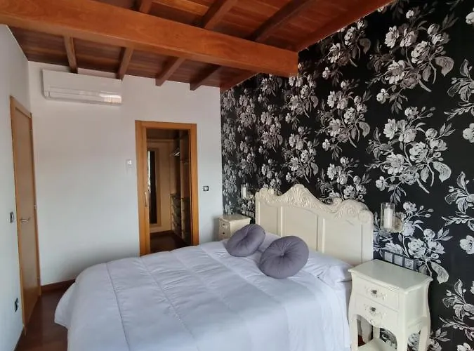 Apartamentos Turísticos Betanzos