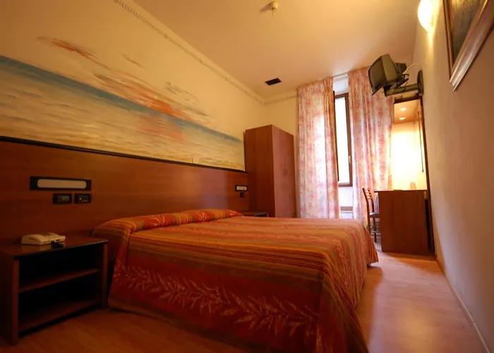 Hotel Leonardo