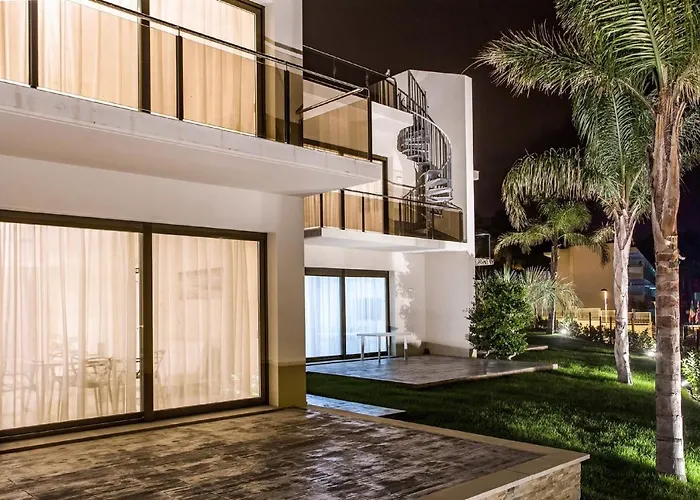 Complejo CALMA by VILLAS COSETTE - Luxury Holiday Villas Platja d'Aro 