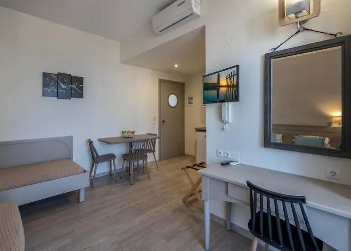 Icarus Suites & Apartments By "Lefkoniko" Rethimnon