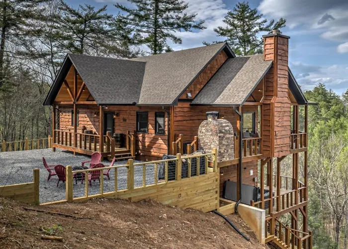 Honey Bear Lodge Blue Ridge