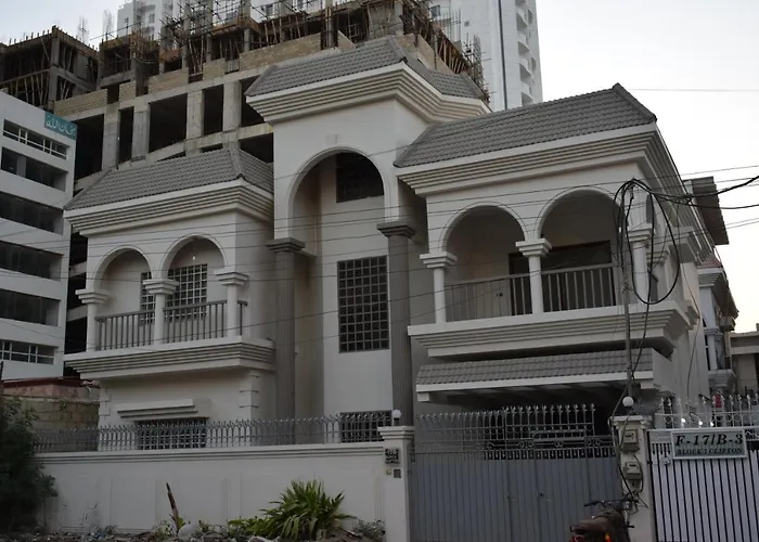Clifton Lodge Guest House Karachi