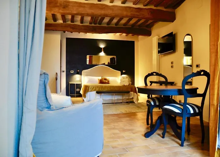 suite la fortezza Montalcino