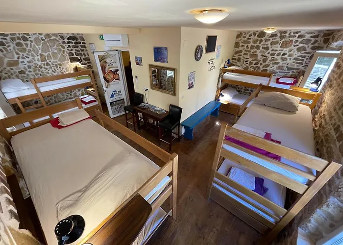Tequila Bar Hostel (Adults Only) Zara