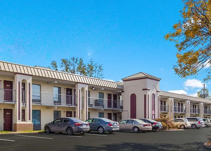 One Life Studio And Suites Evansville