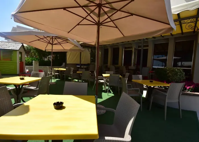 Hotel Mont Blanc Bellaria-Igea Marina