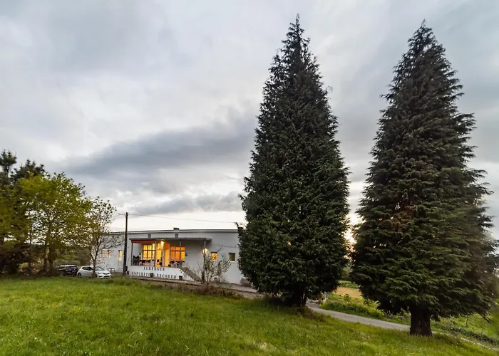 Albergue Espiritu Xacobeo O Pedrouzo