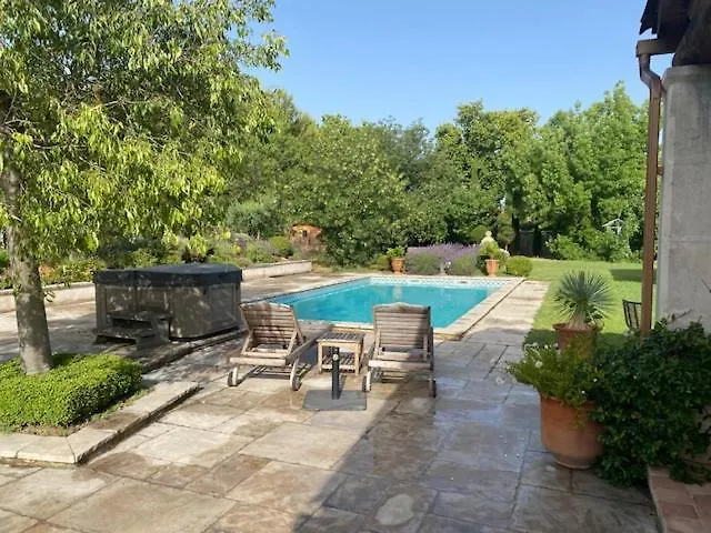 Hotel Mas des IRIS à Saint-Rémy-de-Provence