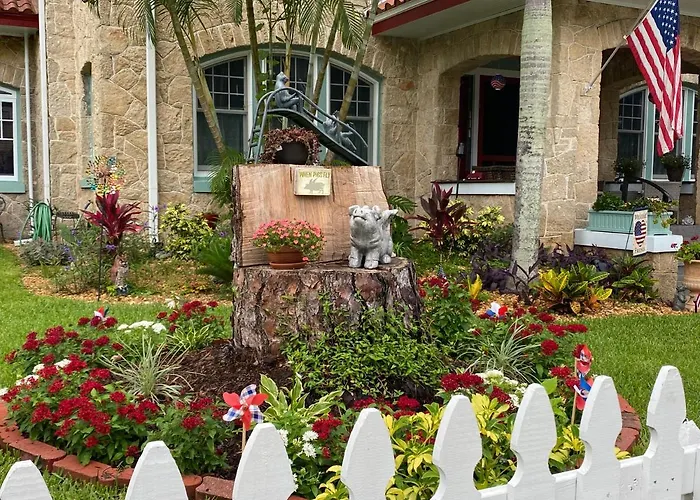 Ms. Maggie'S South Country Inn