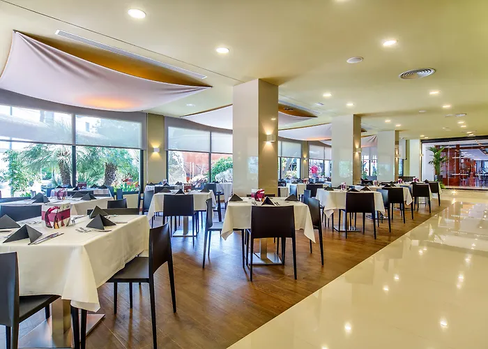 Cala Millor (Mallorca) Downtown Hotels