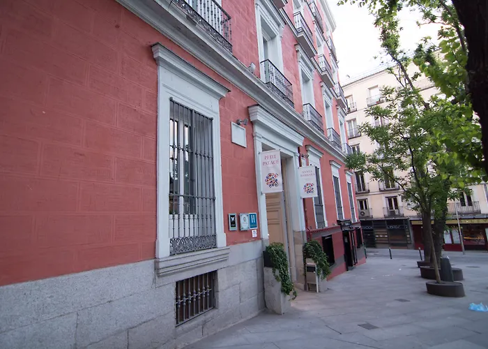 Petit Palace Santa Bárbara Madri