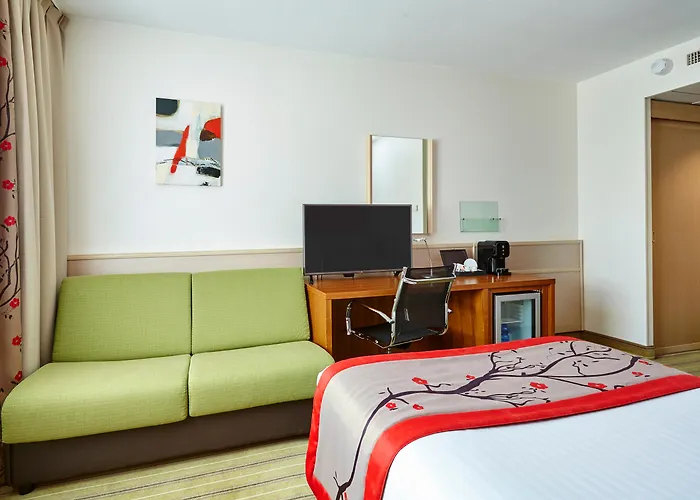 Boutique Holiday Inn Toulon City Centre By Ihg